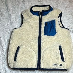 Baby Gap Baby Toddle Fleece Vest Size 2Y-EUC